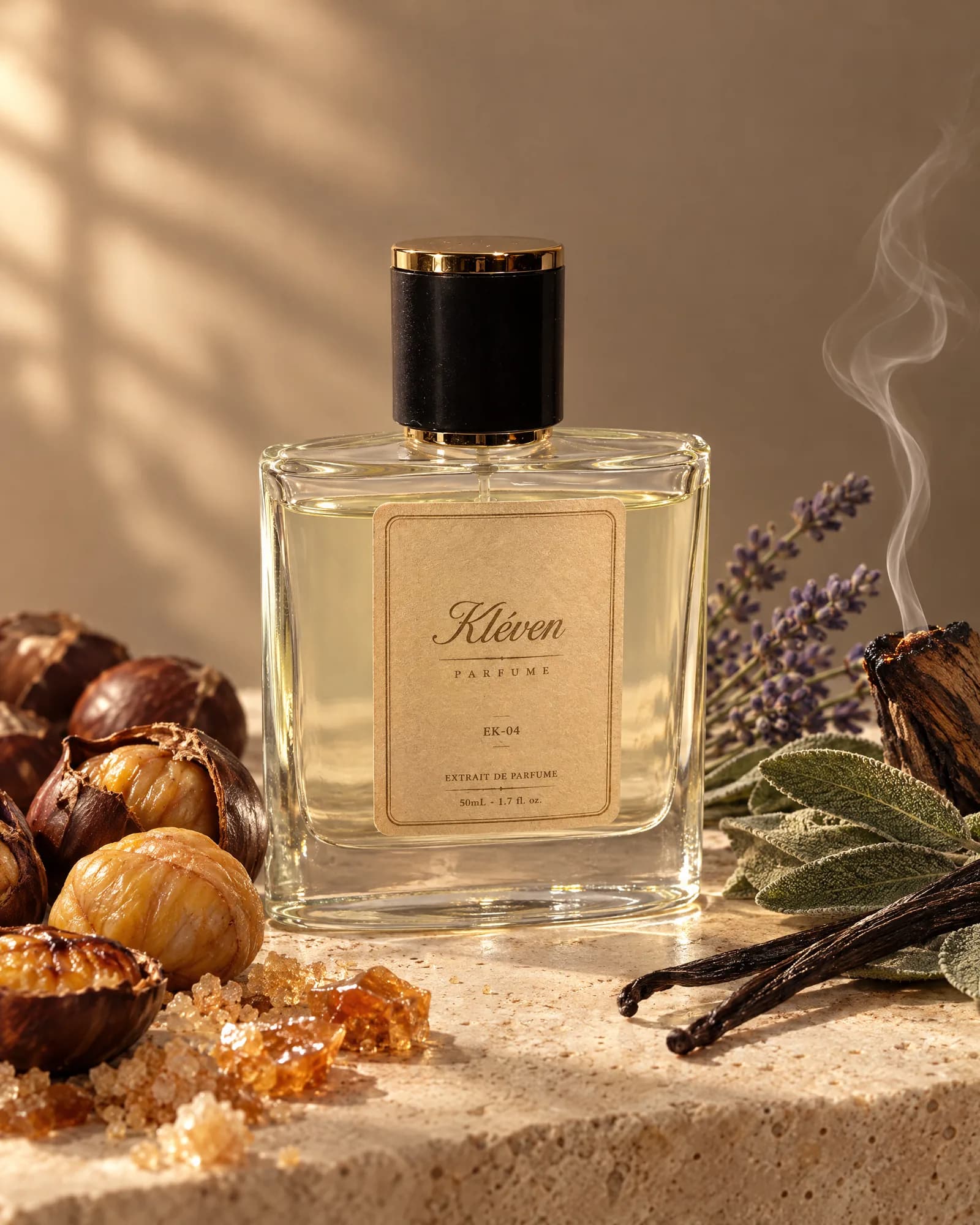Kléven EK-04 extrait de parfum şişesi, oryantal ve tatlı notaların arasında